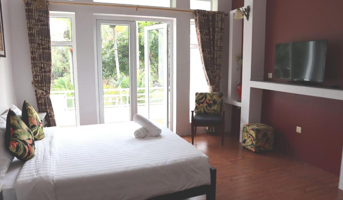 The Bygone Hotel Siem Reap Exterior photo
