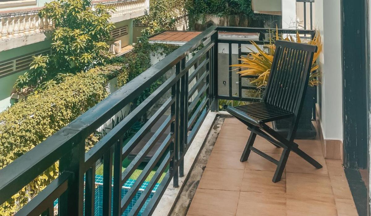 The Bygone Hotel Siem Reap Exterior photo